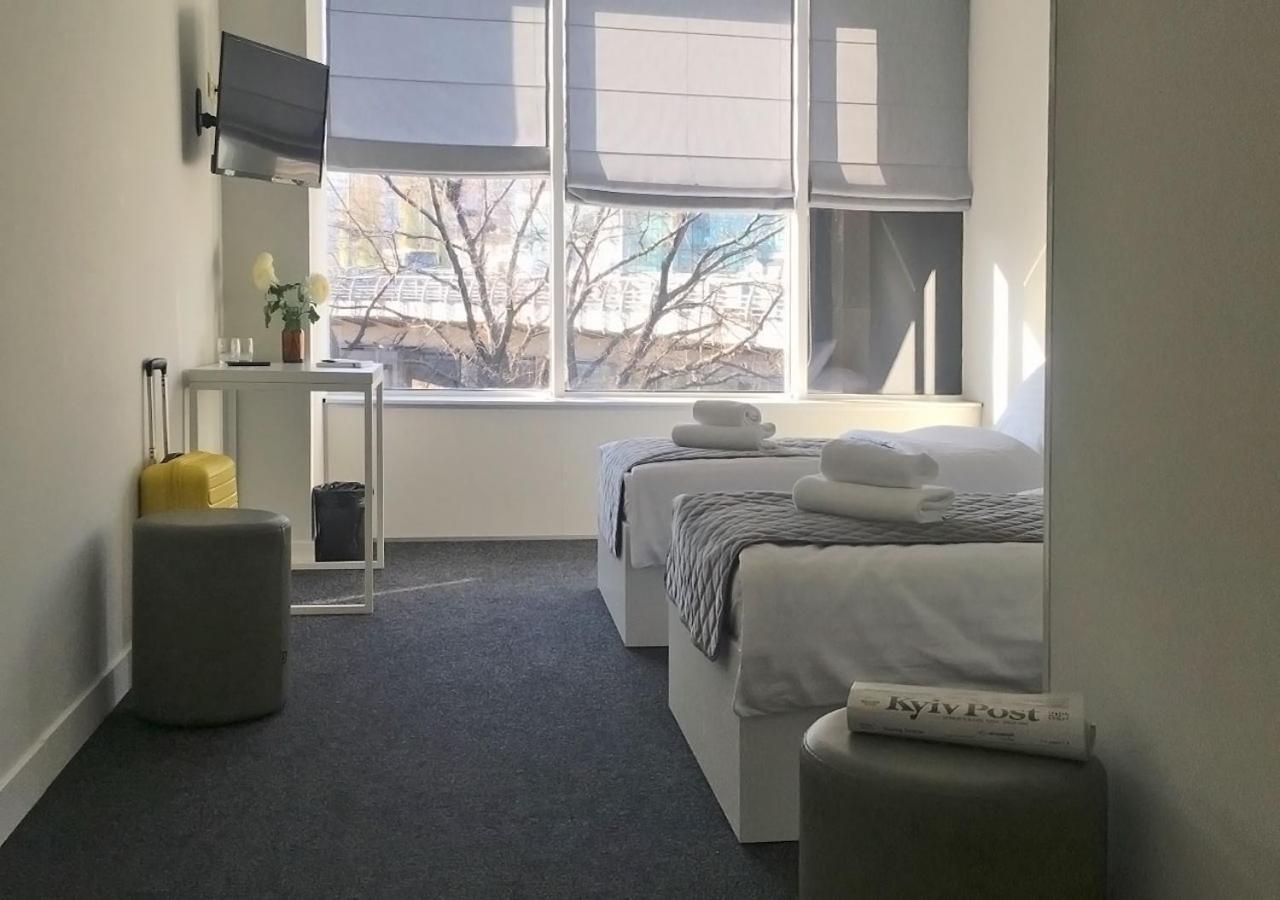 Kyivpasservis Hotel Esterno foto