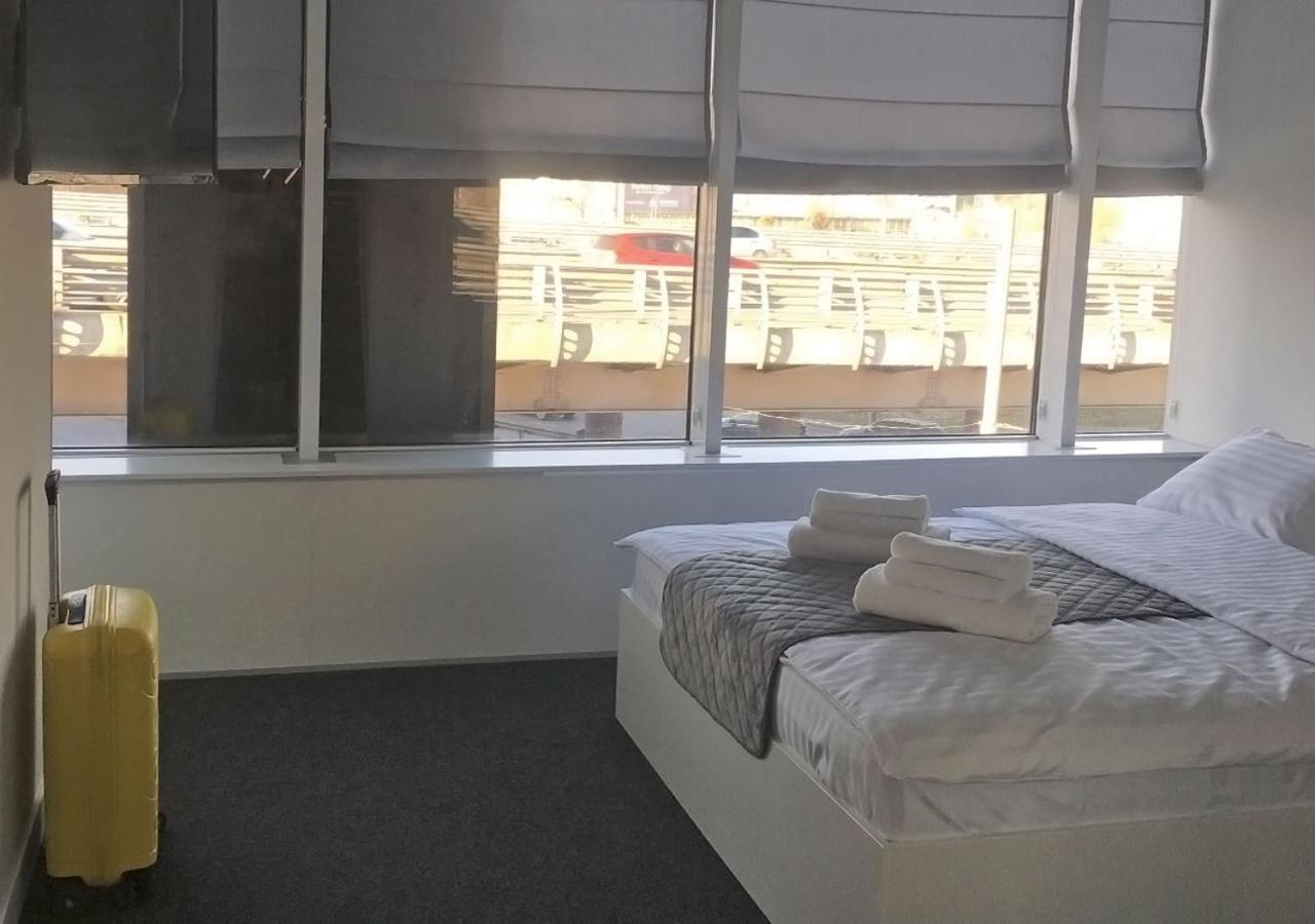 Kyivpasservis Hotel Esterno foto
